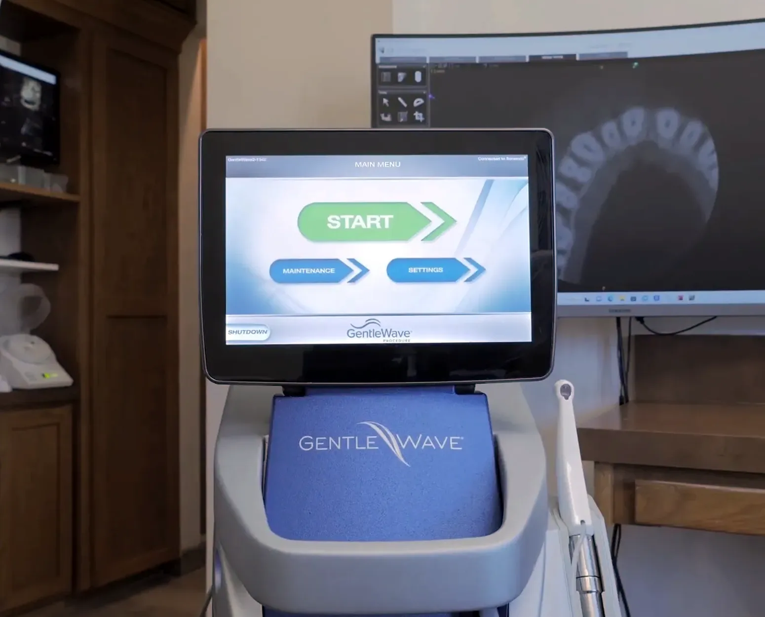 Operating microscope and advanced technology used at Saddleback Valley Endodontics